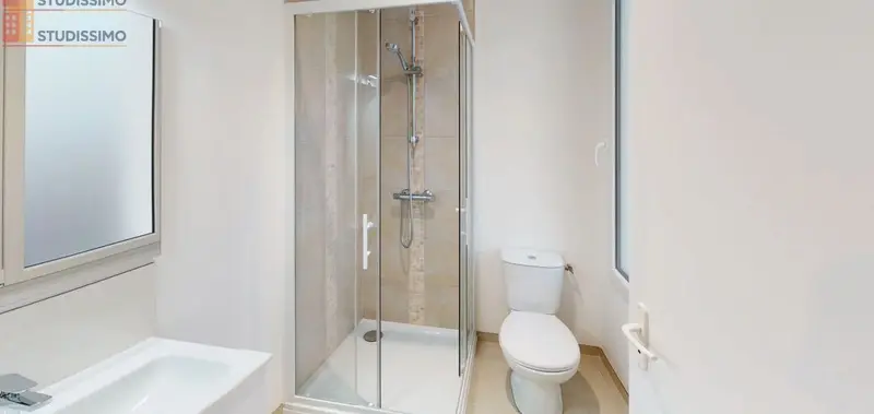 Studio 18m² La Roche-sur-Yon - Idéalement situé - Photo 1