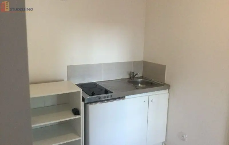 Studio 20m² La Roche-sur-Yon - Centre-ville, lumineux - Photo 4