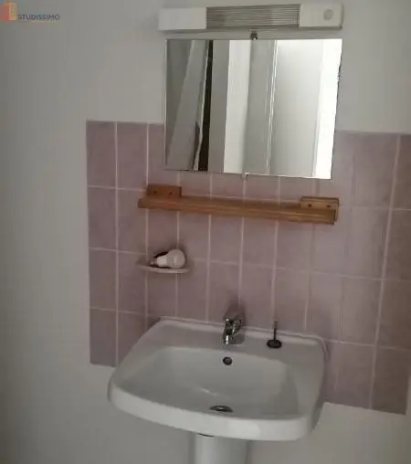 Studio 25m² Poitiers 86000 - Photo 1