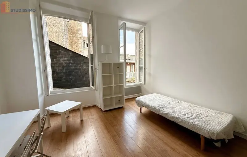 Studio meublé 21m² Poitiers centre - Lumineux - Photo 3