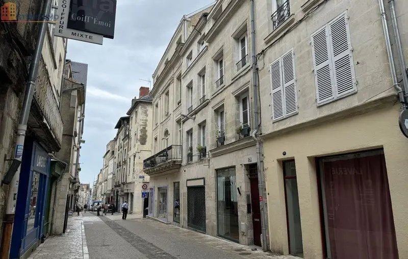Studio meublé 13m² Poitiers - Meublé, 3e étage - Photo 3