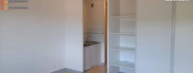 Studio 25m² Poitiers 86000 - Photo 1