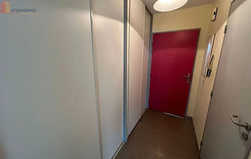 Studio meublé 22m² Saint-Benoît 86280 - Meublé, 2e étage - Photo 2