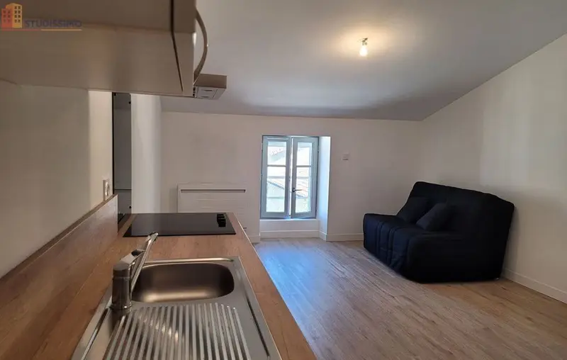 Studio meublé 19m² Ligugé - Meublé, DPE D - Photo 4