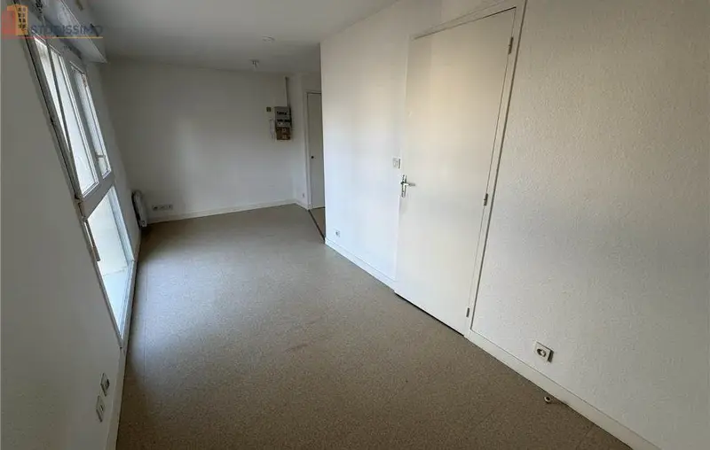Studio 19m² Poitiers - Cpe C - Photo 3