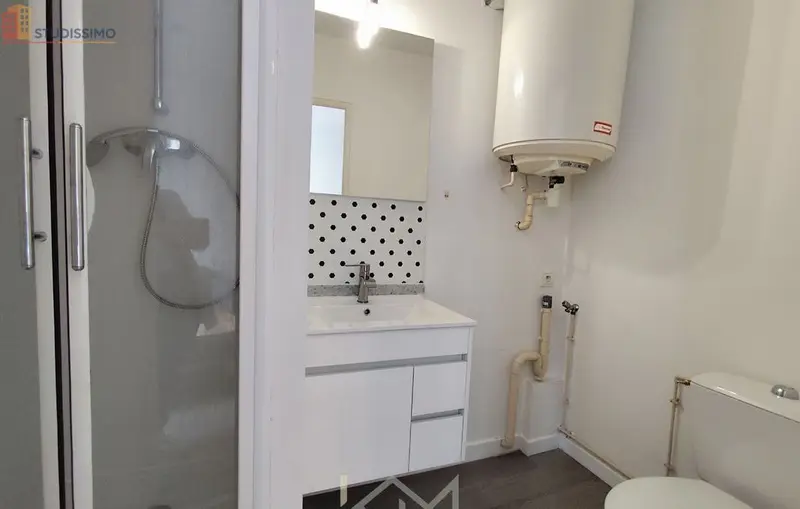 Studio meublé 16m² Poitiers - Duplex, lumineux - Photo 12