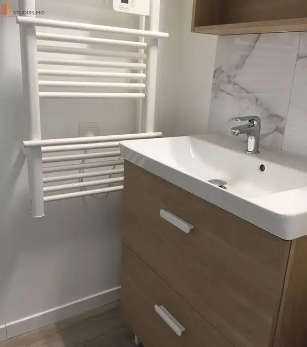 Studio meublé 22m² Poitiers - Rénové, lumineux - Photo 2