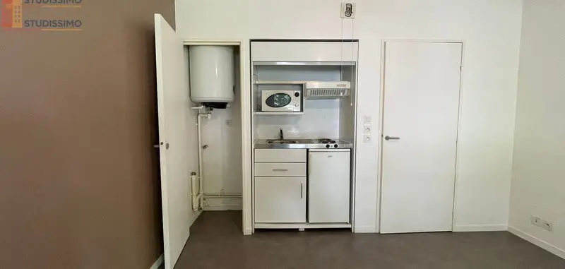 Studio 23m² Poitiers - Côté pratique, DPE C - Photo 17