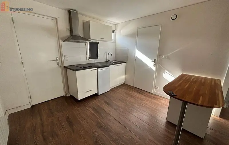 Studio 28m² Poitiers centre - Étage élevé, lumineux - Photo 13