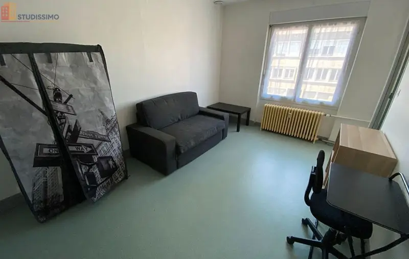Studio meublé 24m² Poitiers - Lumineux, 2e étage - Photo 4