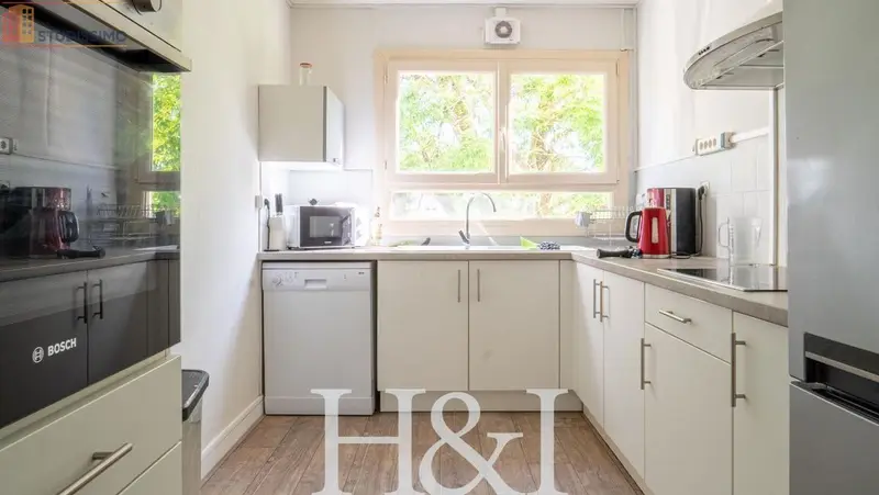 Studio meublé 13m² Poitiers - Meublé, DPE C - Photo 2