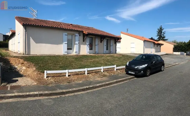 Studio meublé 15m² Poitiers - Équipé, charges comprises - Photo 1