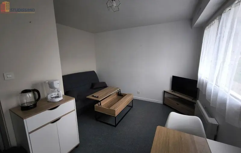 Studio meublé 21m² Poitiers - Entièrement rénové, idéal étudiant - Photo 3
