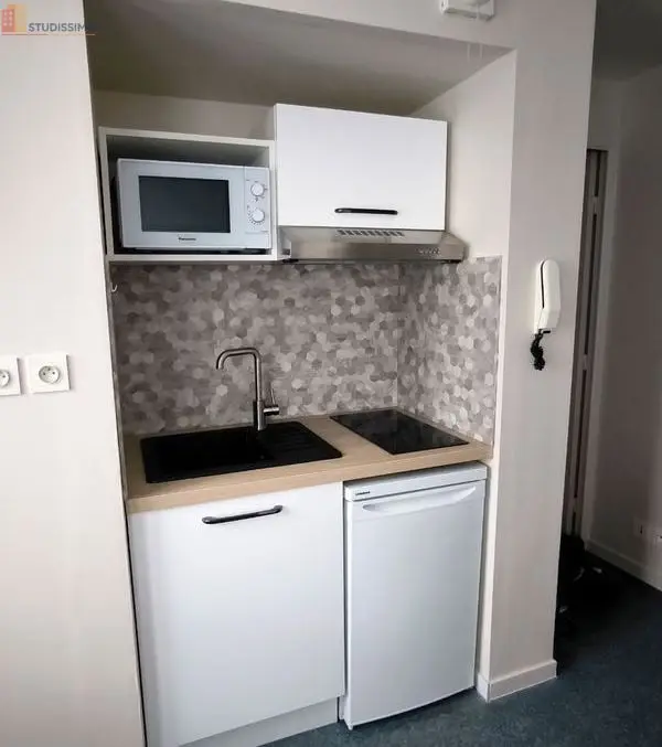 Studio 21m² Poitiers - Proche campus, refait à neuf - Photo 2