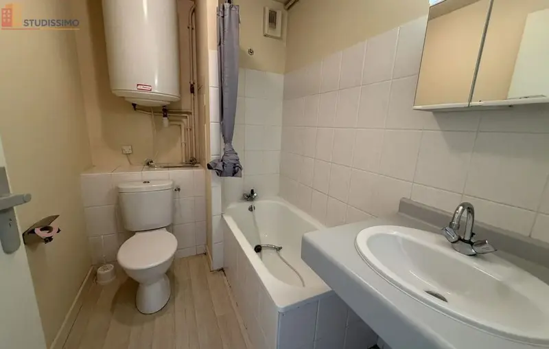 Studio 29m² Poitiers - Étage élevé, DPE D - Photo 2