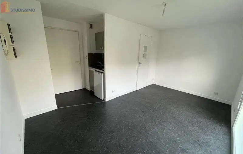 Studio 17m² Poitiers - CPE C - Photo 2