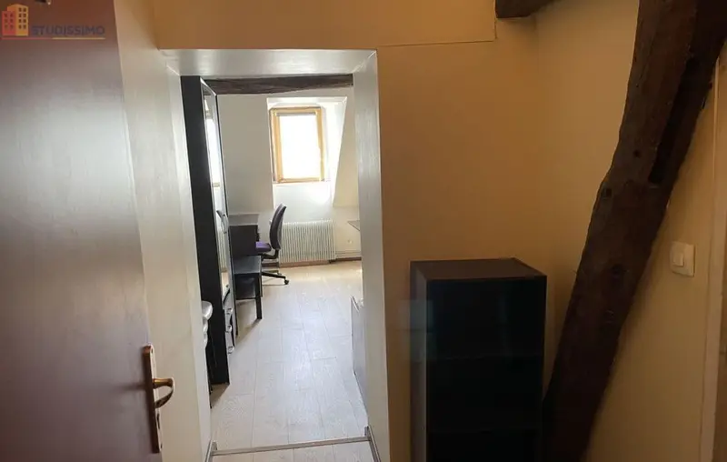 Studio meublé 31m² Châtellerault - Étage élevé, lumineux - Photo 1