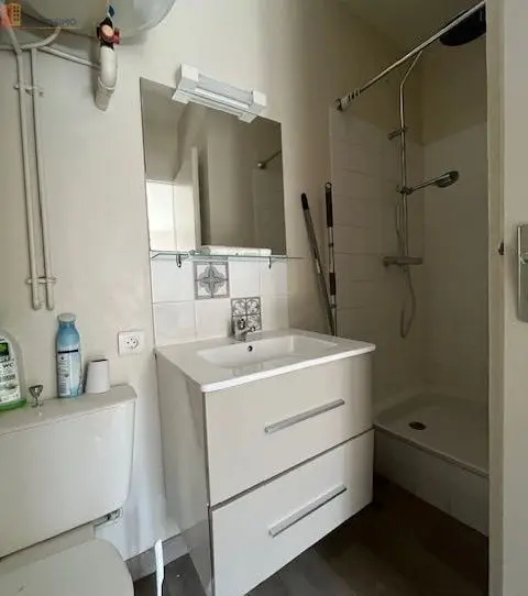 Studio meublé 18m² Poitiers - Meublé, DPE C - Photo 2