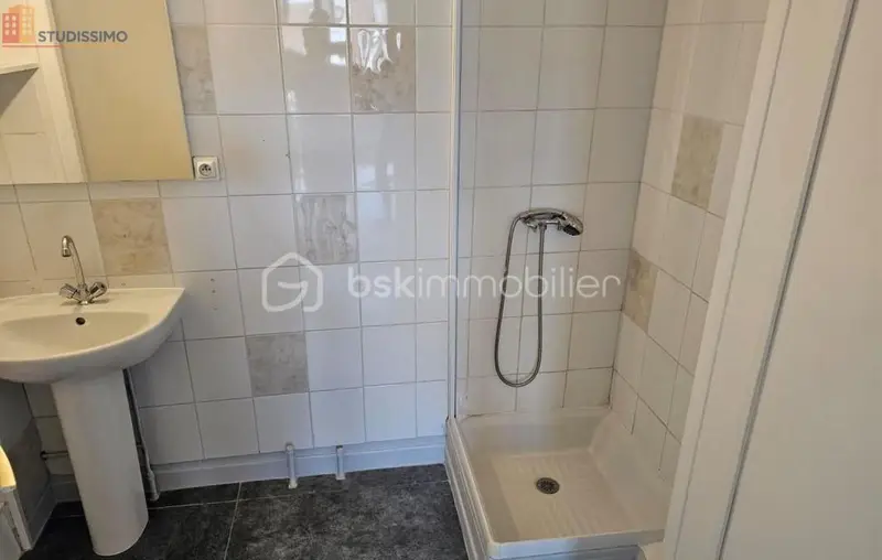 Studio 22m² Perpignan - 1er étage - Photo 4