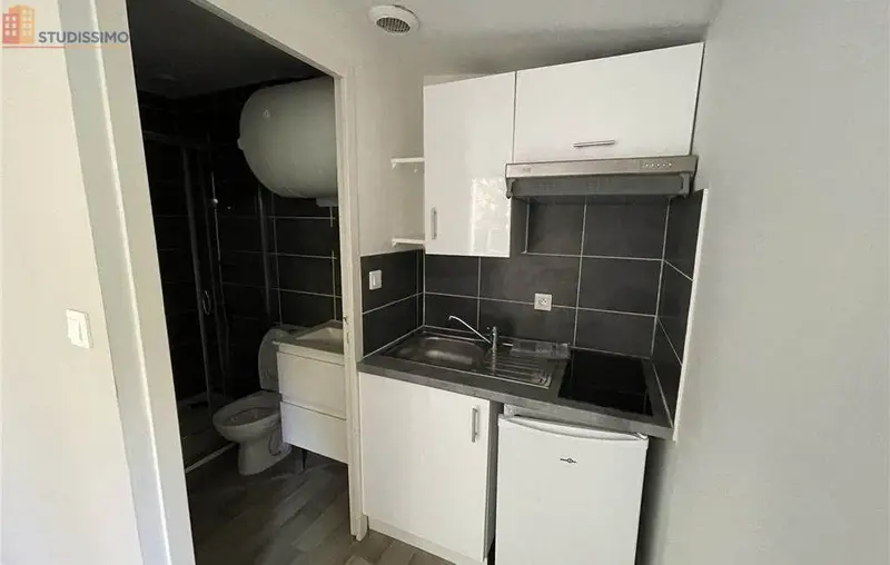 Studio 15m² Poitiers 86000 - Photo 4