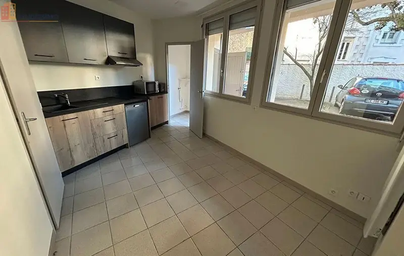 Studio 20m² Poitiers 86000 - Photo 27