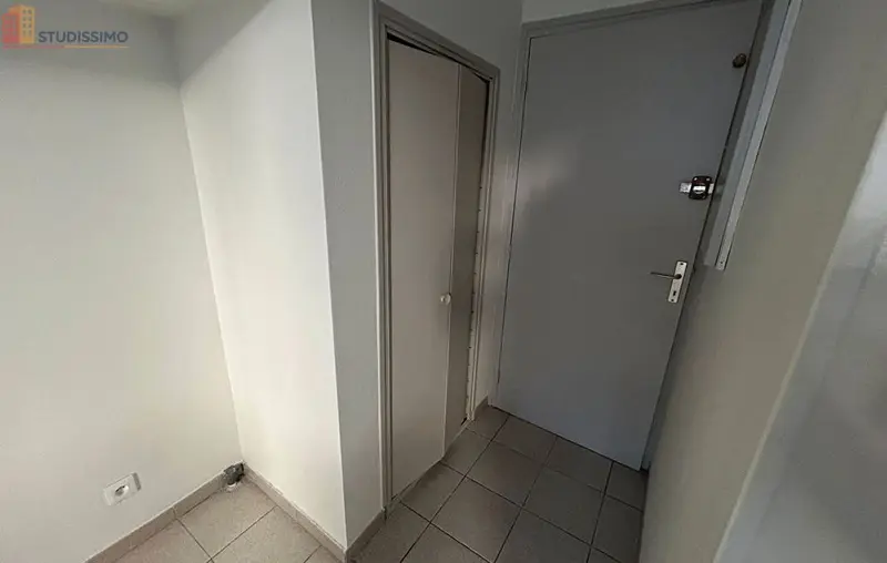 Studio 20m² Poitiers 86000 - Photo 24