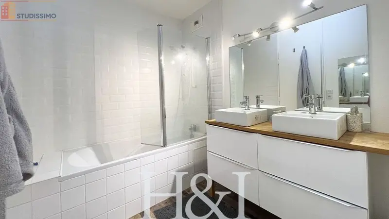 Studio meublé 11m² Poitiers - Meublé, DPE D - Photo 1