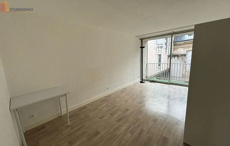 Studio 25m² Poitiers centre - Lumineux, étage 2/4 - Photo 19