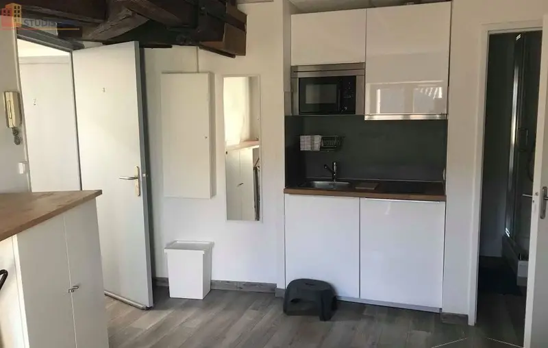 Studio 17m² Poitiers 86000 - 3e étage, lumineux - Photo 1
