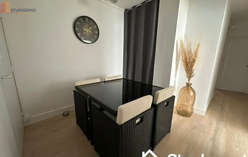Studio meublé 10m² Poitiers centre - Calme - Photo 9