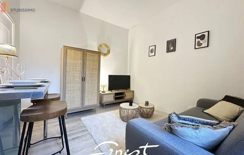 Studio meublé 17m² Poitiers - Meublé, 1er étage - Photo 5