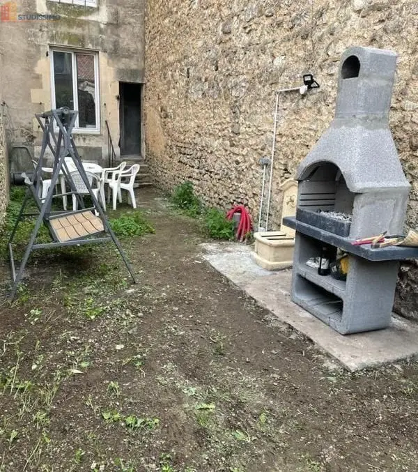 Studio meublé 19m² Poitiers - Lumineux, 1er étage - Photo 1