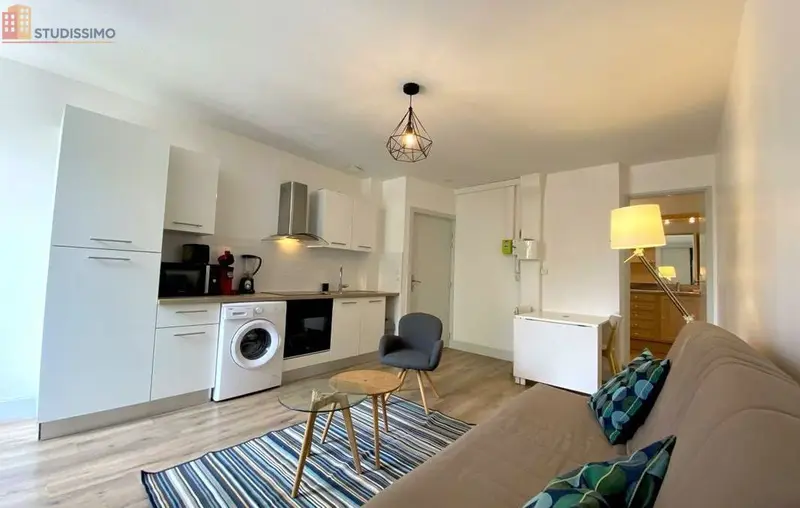 Studio meublé 27m² Poitiers centre - Proche Notre-Dame, lumineux - Photo 2
