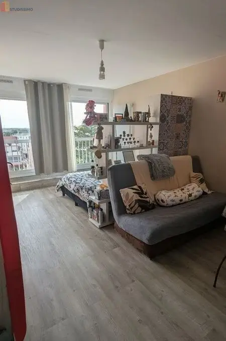 Studio meublé 35m² Poitiers 86000 - Dernier étage, lumineux - Photo 2
