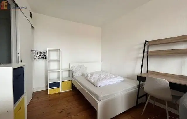 Studio meublé 21m² Poitiers - Meublé, dernier étage - Photo 3