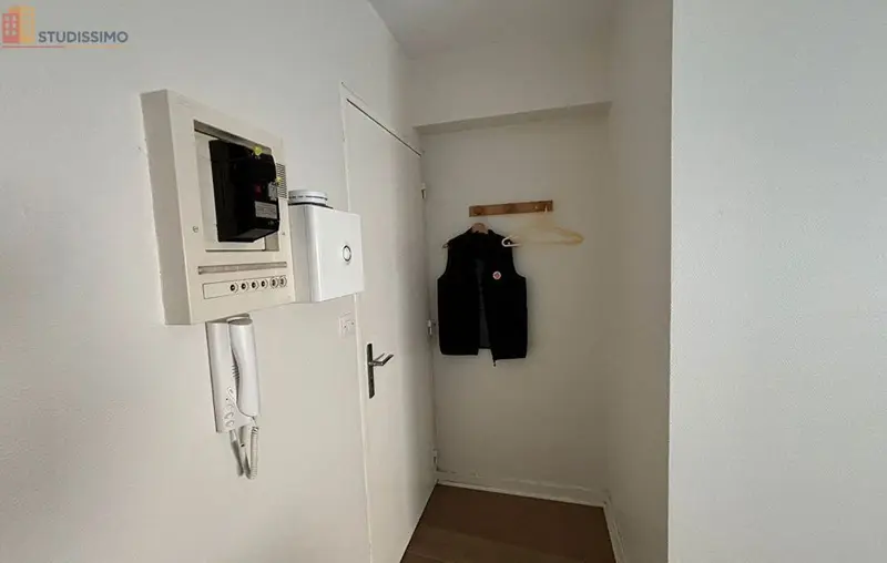 Studio 15m² Poitiers 86000 - Photo 1