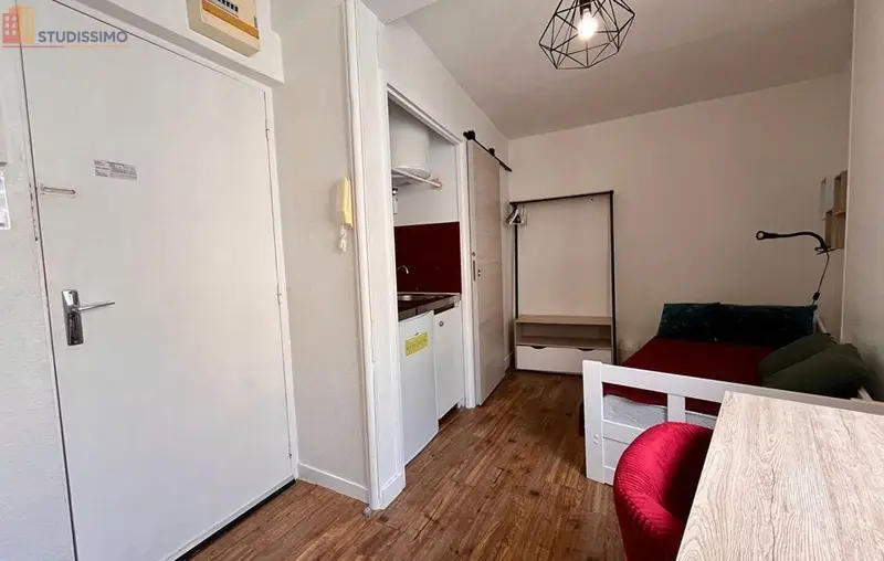 Studio meublé 15m² Poitiers - Meublé, DPE C - Photo 8