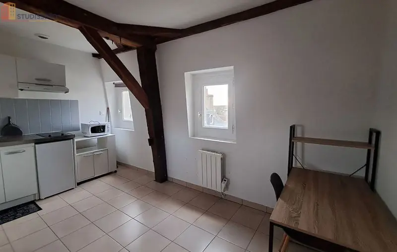 Studio 28m² Loudun - Étage élevé, lumineux - Photo 5