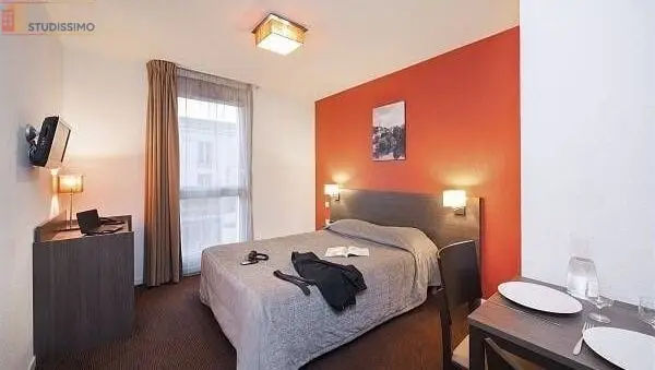 Studio meublé 16m² Poitiers - Meublé, 1 pièce - Photo 2