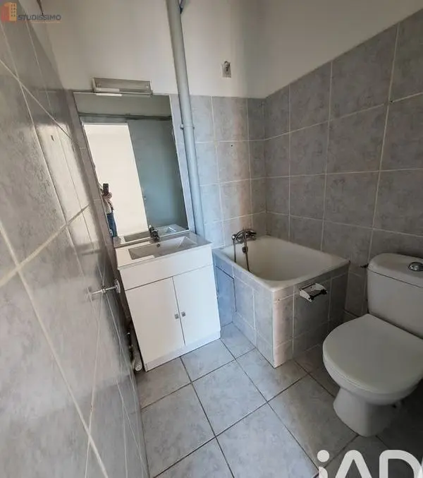 Studio 18m² Perpignan centre - Dernier étage, lumineux - Photo 2