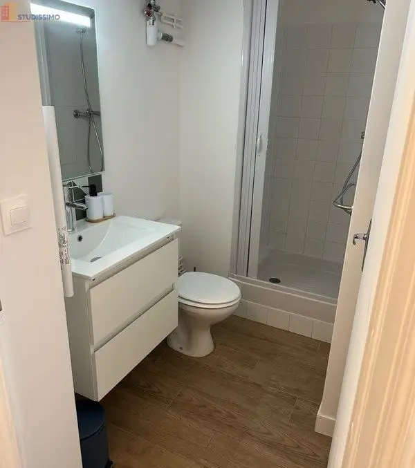 Studio meublé 21m² Poitiers centre - Proche campus, calme - Photo 1