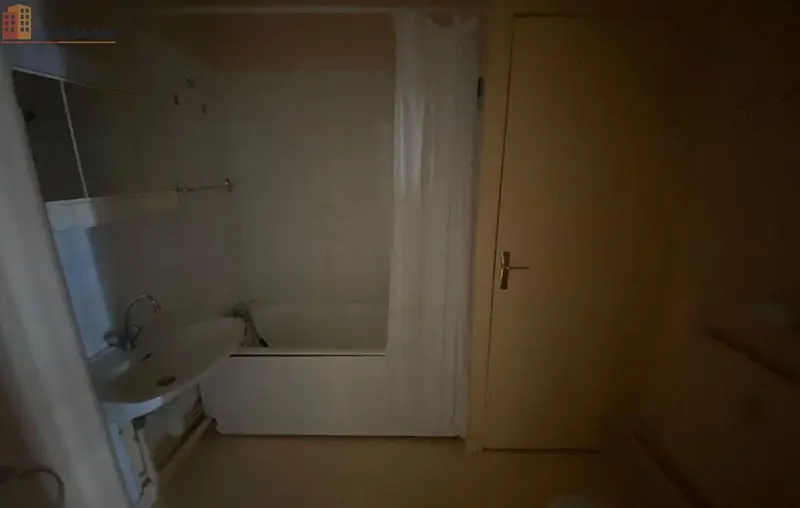 Studio 33m² Poitiers - Lumineux, 1er étage - Photo 4
