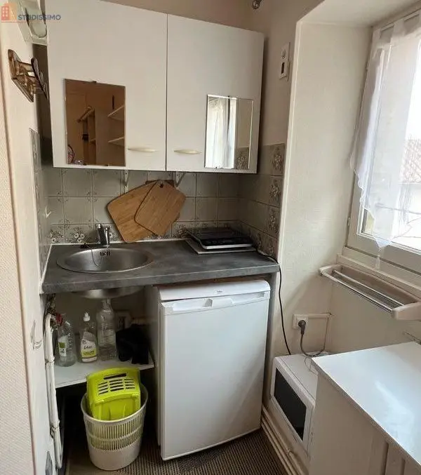 Studio meublé 12m² Poitiers centre - Quartier résidentiel - Photo 1