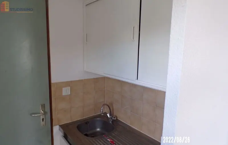 Studio 20m² Poitiers - DPE D, au 1er étage - Photo 8