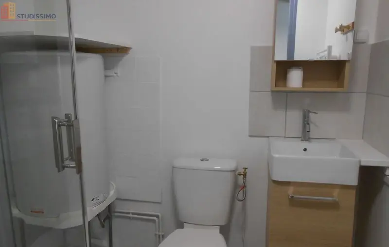 Studio meublé 20m² Poitiers - Meublé, DPE D - Photo 1
