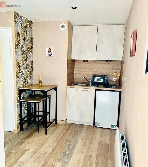 Studio meublé 17m² Poitiers - Refait à neuf, parking incl. - Photo 7