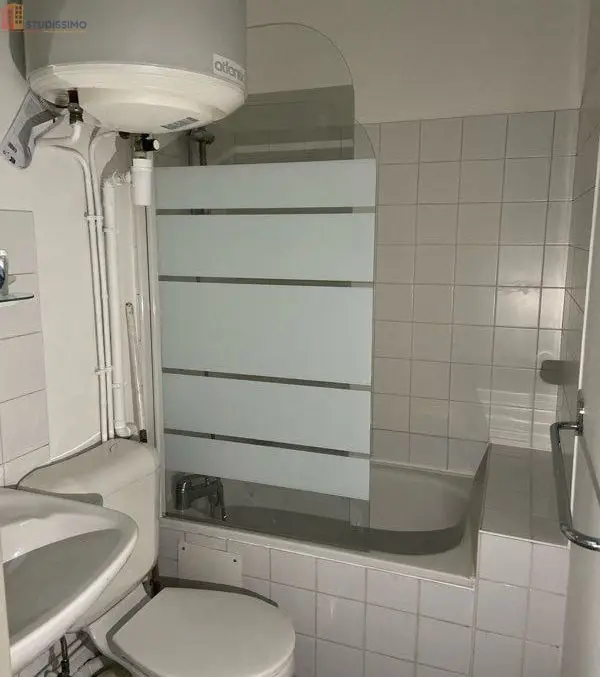 Studio 18m² Poitiers centre - Meublé, plein centre-ville - Photo 1