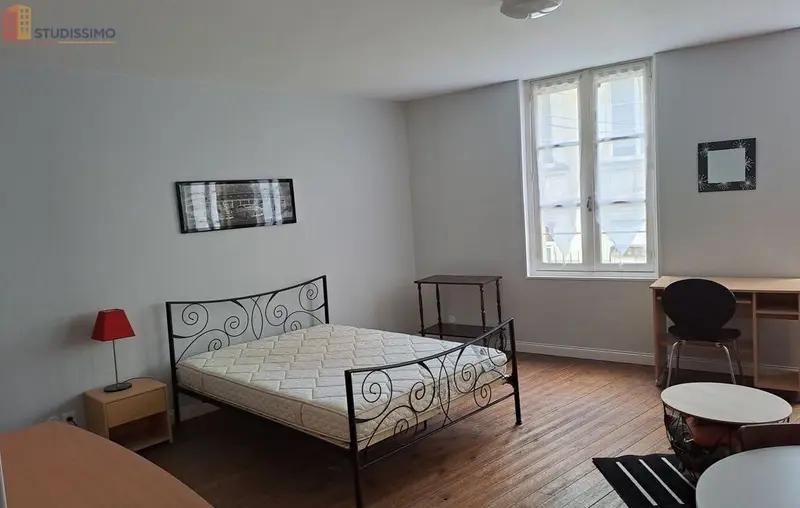 Studio meublé 31m² Châtellerault centre - Meublé, lumineux - Photo 2