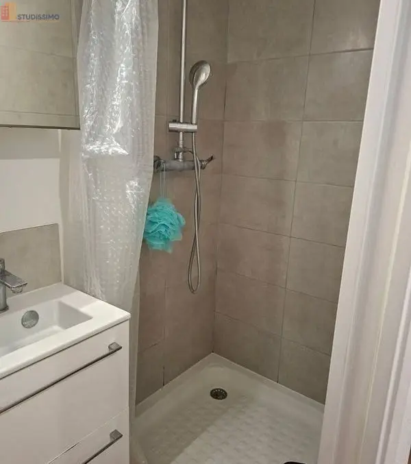 Studio meublé 16m² Poitiers centre-ville - Meublé, 16m² - Photo 2