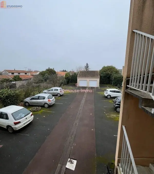 Studio 19m² Poitiers - Copropriété, DPE C - Photo 2